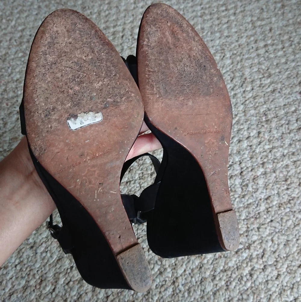 Loeffler Randall suede leather Piper Wedge in black size 7.5